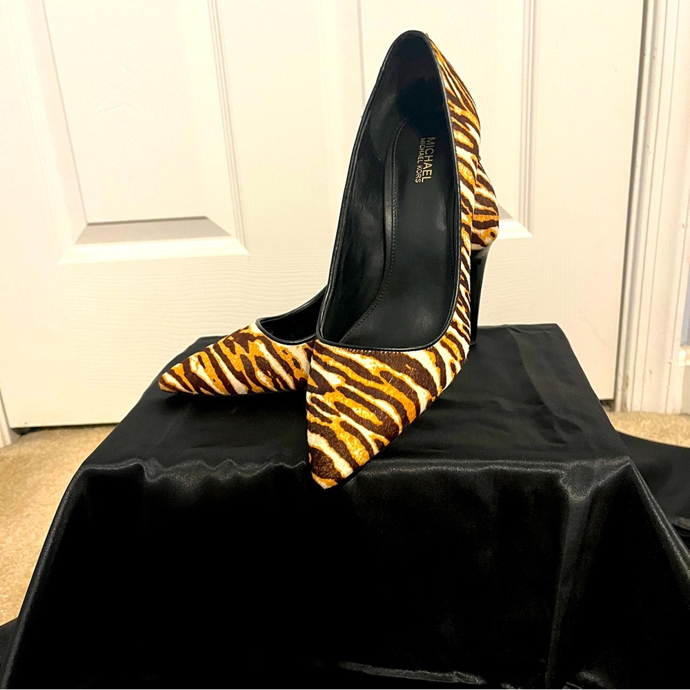 Michael Kors, 7.5, animal print heels